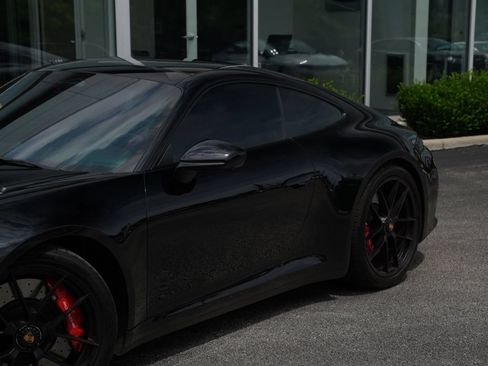 Used 2026 Porsche 911 Carrera GTS RWD image 3