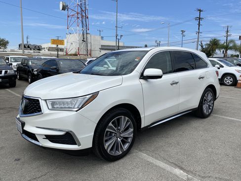 Used 2018 Acura MDX SH-AWD w/ Technology Package image 2