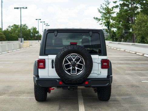 Used 2026 Jeep Wrangler Rubicon w/ Safety Group AWD/4WD image 6