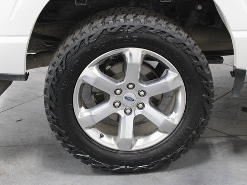 Used 2023 Ford F150 Lariat w/ Trailer Tow Package image 55