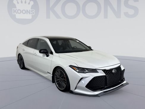 Used 2019 Toyota Avalon Touring w/ Advanced Safety Package FWD image 10