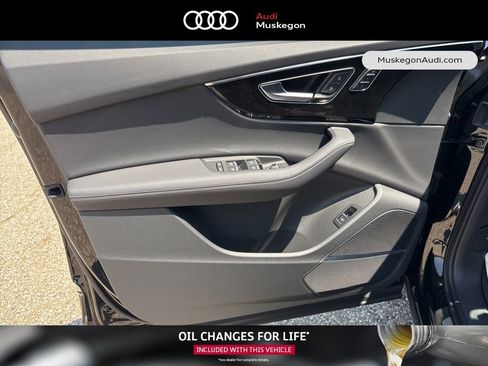 New 2025 Audi Q7 3.0T Premium Plus image 9