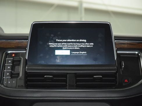 Used 2023 Chevrolet Tahoe Premier image 32