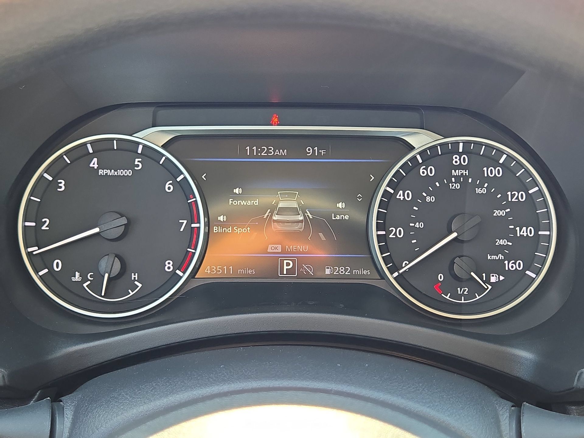 Used 2025 Nissan Sentra SV FWD image 20