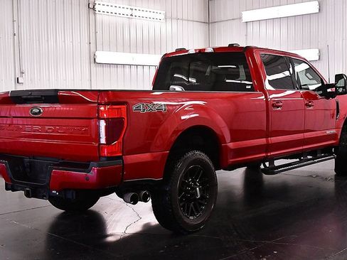 Used 2022 Ford F250 Lariat w/ Black Appearance Package AWD/4WD image 8
