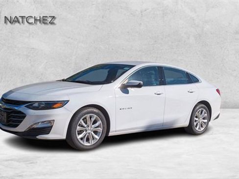 Used 2024 Chevrolet Malibu LT image 1