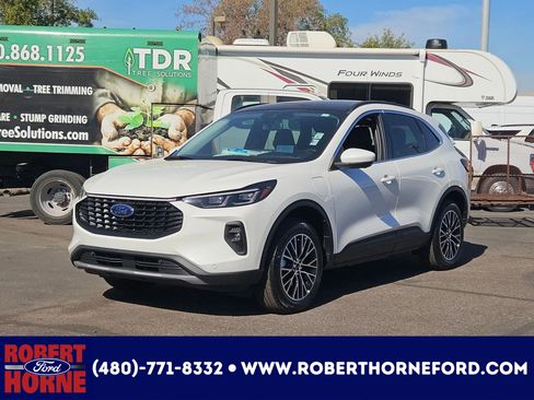 New 2026 Ford Escape SE w/ PHEV Premium Package image 1