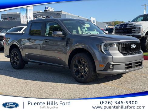 Used 2026 Ford Maverick Lobo AWD/4WD image 1