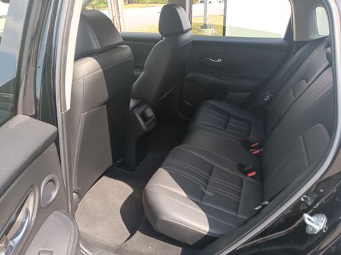 Used 2023 Honda HR-V EX-L image 14