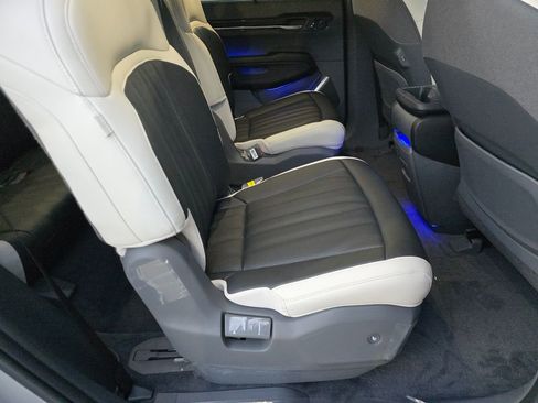 New 2026 Kia EV9 GT-Line image 10