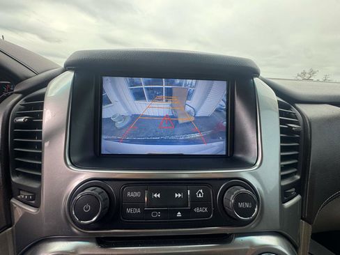 Used 2017 Chevrolet Tahoe LS w/ Enhanced Driver Alert Package image 21