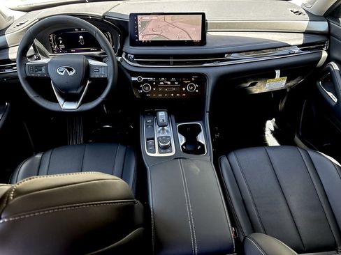 New 2026 INFINITI QX60 Luxe w/ Family Package image 21