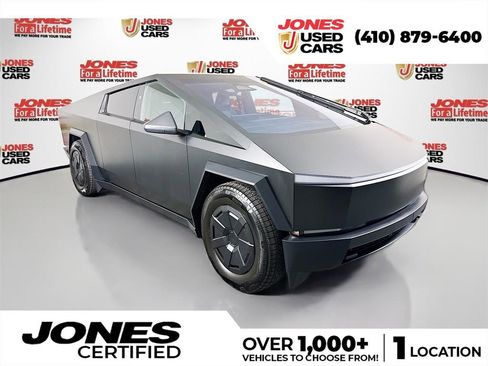 Used 2024 Tesla Cybertruck AWD Crew Cab image 1