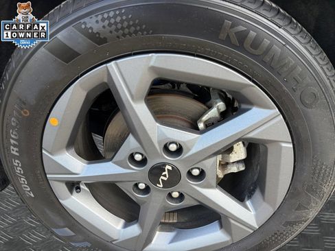 Certified 2025 Kia K4 FWD image 21