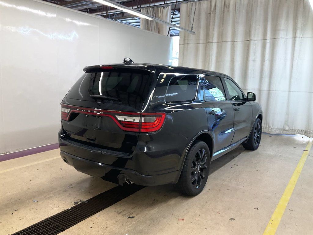 Used 2019 Dodge Durango GT w/ Blacktop Package AWD/4WD image 2