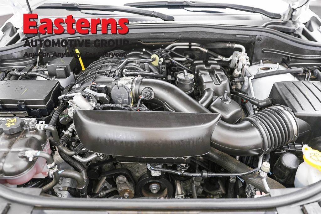 Used 2025 Dodge Durango GT RWD image 9