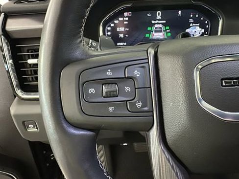Used 2025 GMC Sierra 1500 Denali Ultimate AWD/4WD image 17