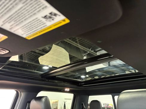 Used 2020 Ford F150 Raptor w/ Equipment Group 802A Luxury image 28