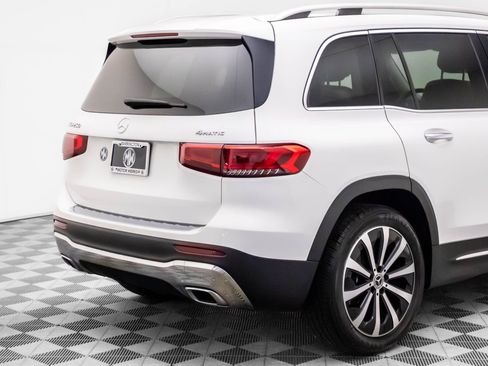 Used 2020 Mercedes-Benz GLB 250 4MATIC image 38