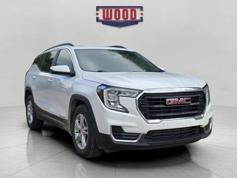 Used 2022 GMC Terrain SLE w/ Driver Convenience Package FWD image 1