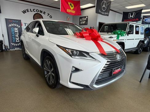 Used 2018 Lexus RX 350 AWD w/ Premium Package image 3