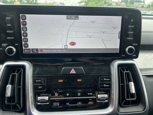 Certified 2024 Kia Sorento EX AWD/4WD image 12