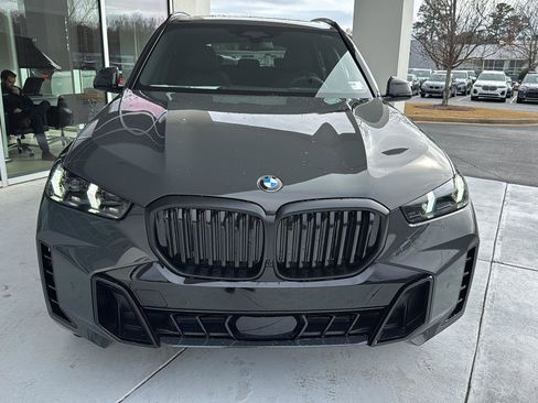 New 2026 BMW X5 sDrive40i w/ Executive Package RWD image 8