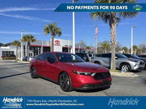 Used 2023 Honda Accord Sport image 1