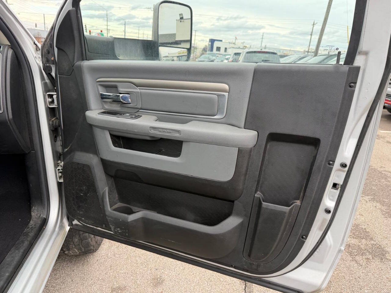 Used 2018 RAM 3500 Tradesman w/ Power & Remote Entry Group AWD/4WD image 18