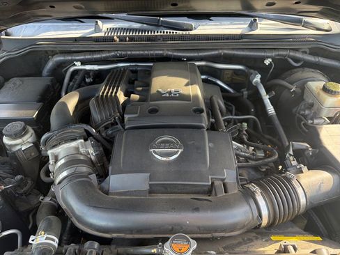 Used 2017 Nissan Frontier Desert Runner RWD image 23