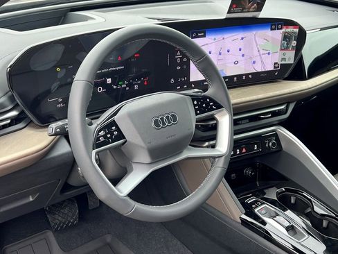 New 2025 Audi Q5 Premium Plus image 15