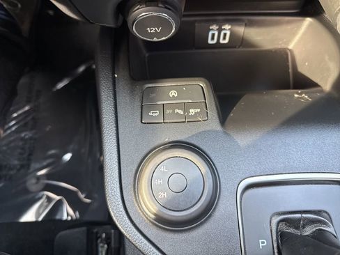 Certified 2019 Ford Ranger Lariat w/ Equipment Group 501A Mid image 26