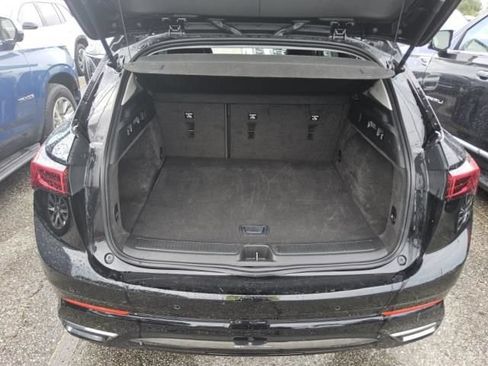 Used 2025 Buick Envision Sport Touring AWD/4WD image 10