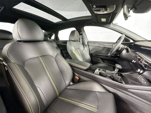 Used 2025 Kia K5 GT w/ GT1 Package image 46