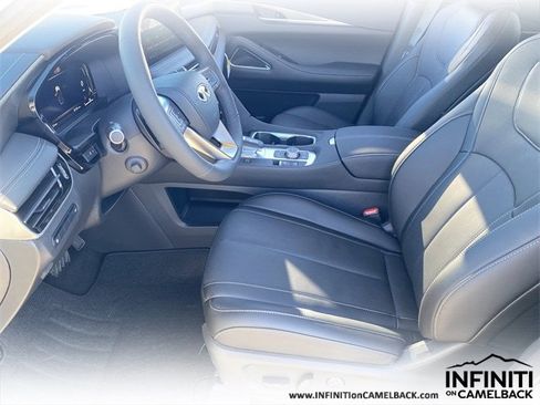 New 2026 INFINITI QX60 Luxe image 19