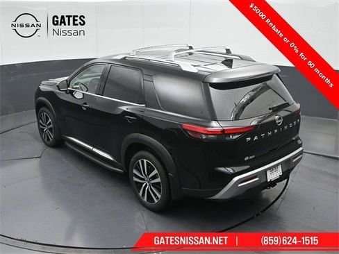 New 2025 Nissan Pathfinder Platinum image 58