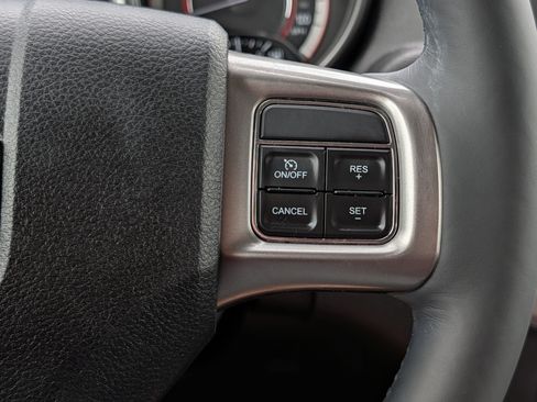 Used 2017 Dodge Journey Crossroad w/ Popular Equipment Group AWD/4WD image 30