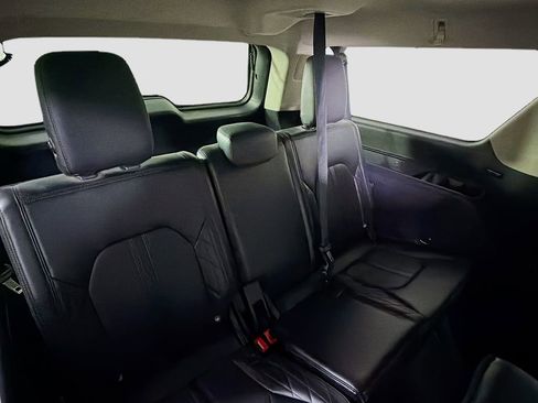 Used 2019 Ford Expedition Max Platinum image 31