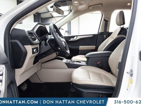Used 2020 Ford Escape SEL FWD image 4