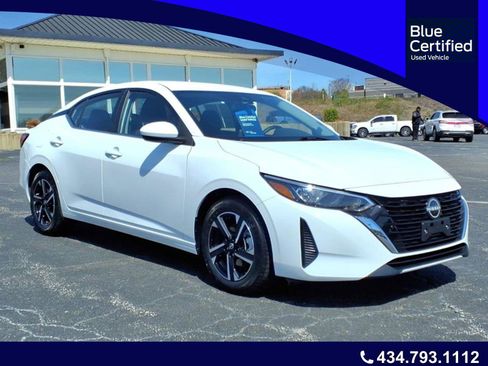 Used 2025 Nissan Sentra SV FWD image 1