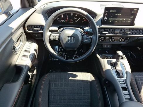 Certified 2026 Honda HR-V Sport image 11