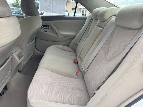 Used 2010 Toyota Camry FWD image 12