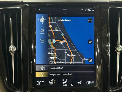 Used 2018 Volvo XC60 T8 Inscription w/ Luxury Seat Package image 31