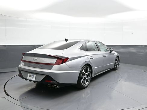 Certified 2023 Hyundai Sonata SEL Plus FWD image 6