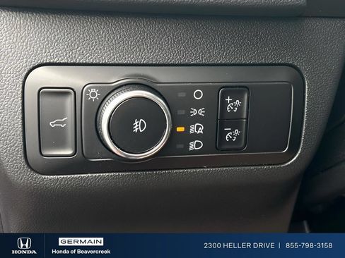 Used 2023 Ford Escape Platinum AWD/4WD image 25