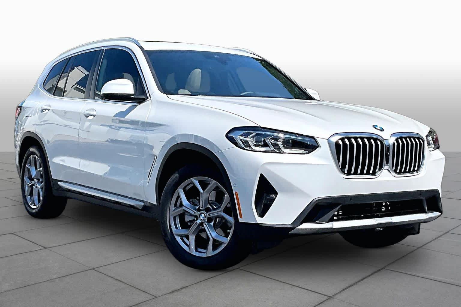 Used 2024 BMW X3 xDrive30i w/ Convenience Package AWD/4WD image 3