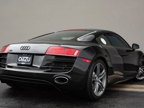 Used 2010 Audi R8 V10 image 31