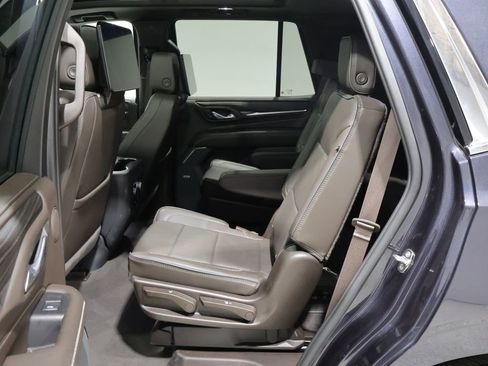 Used 2024 GMC Yukon Denali w/ Denali Reserve Package AWD/4WD image 19