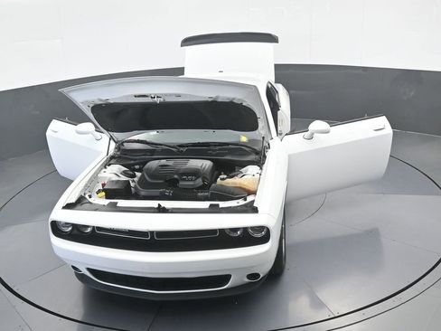 Used 2023 Dodge Challenger SXT image 64