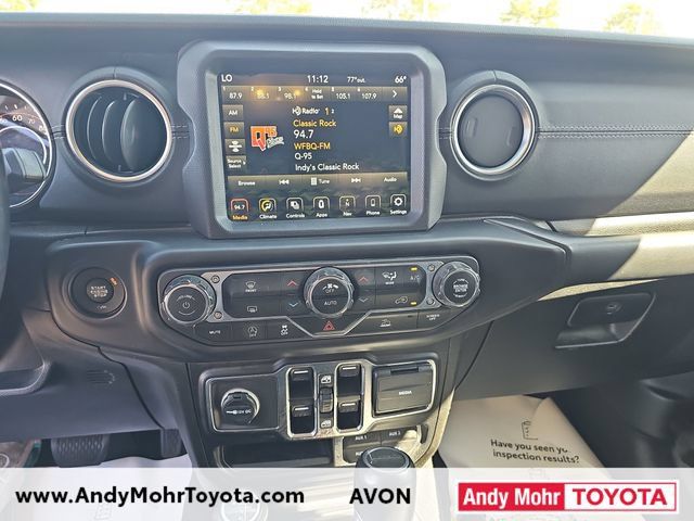 Used 2020 Jeep Gladiator Overland AWD/4WD image 17